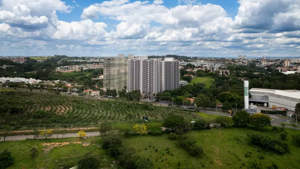 Apartamento com lago privativo em Indaiatuba
